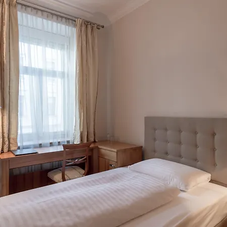 Altstadthotel Wolf-dietrich 4*