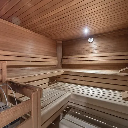 Altstadthotel Wolf-dietrich Hotel 4*