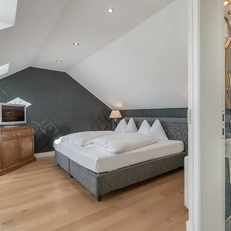 Hotel Altstadthotel Wolf-dietrich 4*