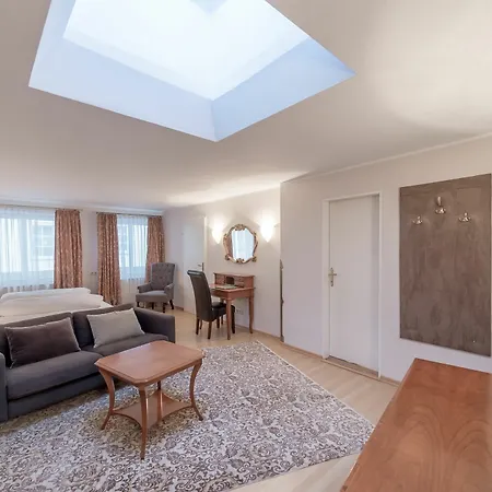 Szálloda Altstadthotel Wolf-dietrich 4*