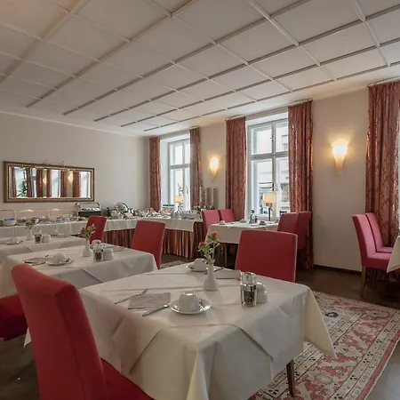 מלון Altstadthotel Wolf-dietrich